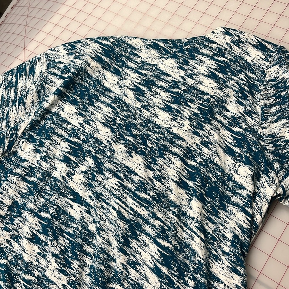 SOFT SURROUNDINGS NWT "Joanna" Resort Party Abstract Teal/Wht Faux Wrap Maxi 1X - Picture 10 of 16